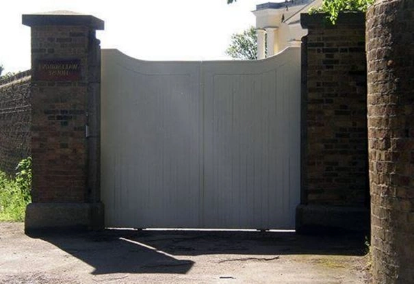 Residential driveway gate installation in Lakeland, FL