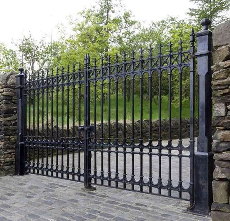 Routine gate maintenance service in Lakeland, FL